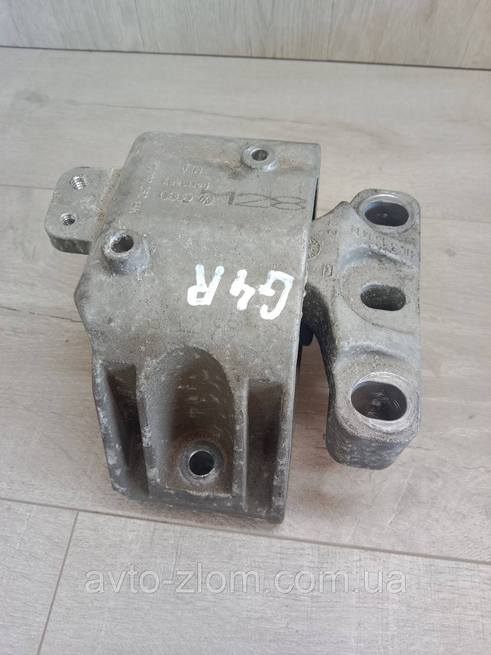 Подушка двигуна Volkswagen Golf 4, Bora. Гольф 4, Бора. Права. 1J0199262BK.
