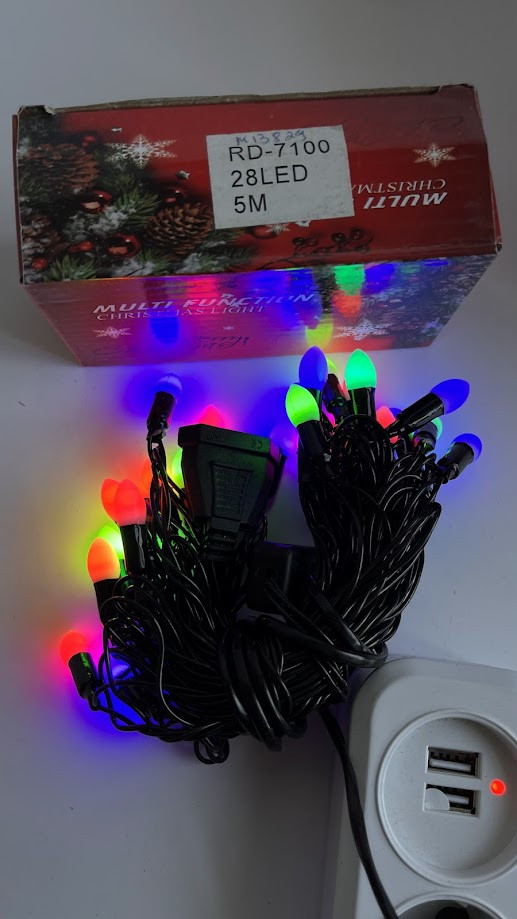 Гірлянда RD-7101 Матова кулька 28LED 5м (флеш) 10мм RGB Провід чорна, Колір ламп-Мікс