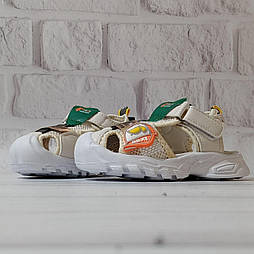 Босоніжки бежеві для хлопчика на липучці