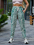 М'ятні літні лляні жіночі штани в спортивному стилі на гумці з етнічним принтом, фото 4