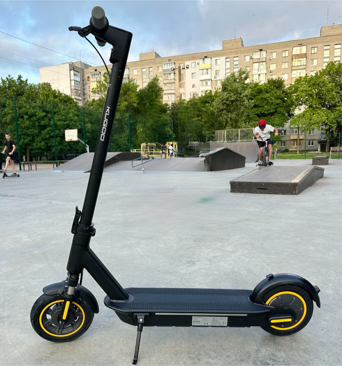 Електросамокат KUGOO G30 PRO Max 600W 18Ah чорний , з переднім ...