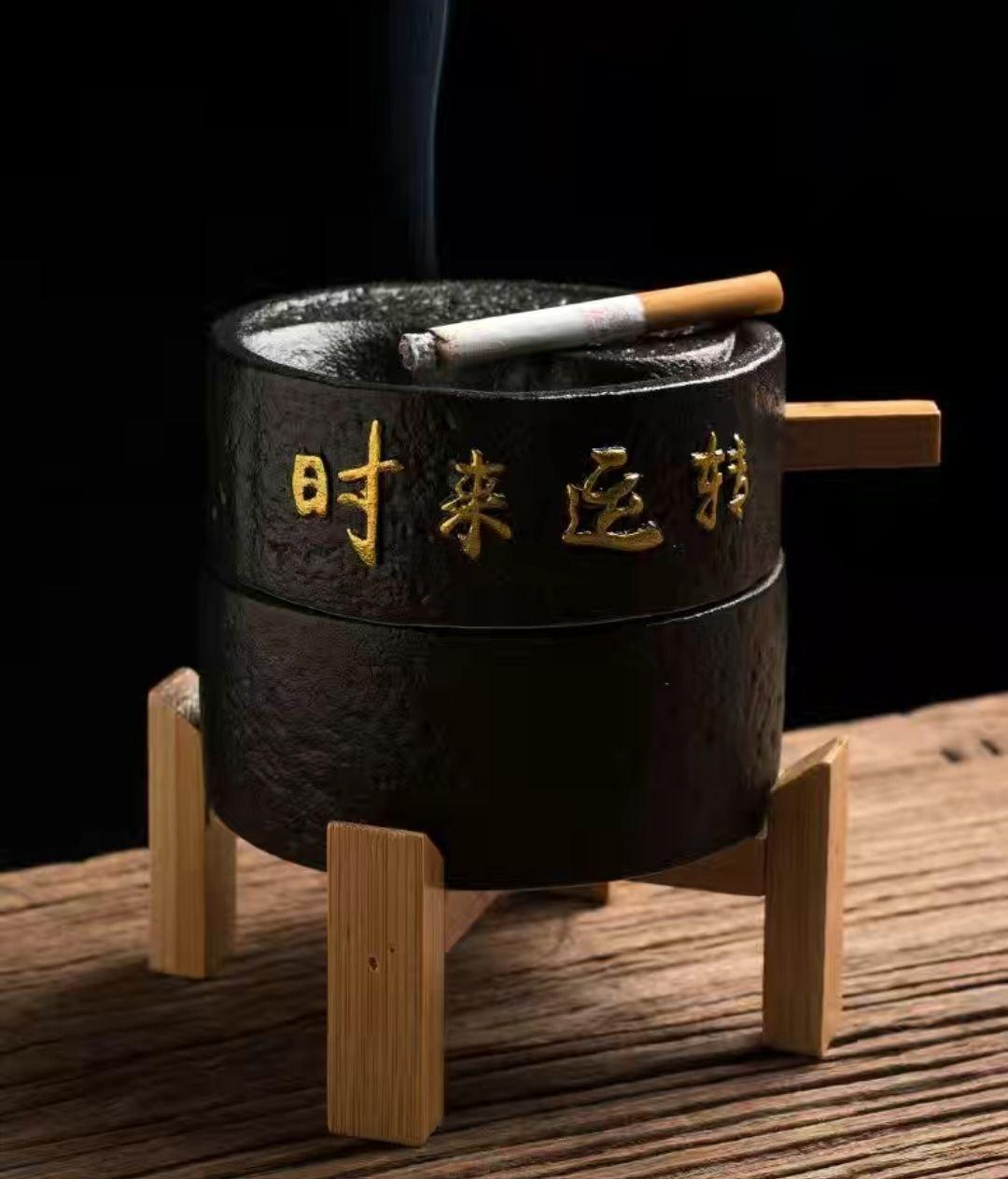 Керамічна попільничка з кришкою "Інь та янь" Чорна