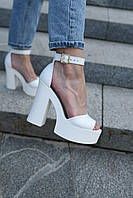 Белые женские босоножки кожаные на толстом каблуке с подошвой мега удобная колодка