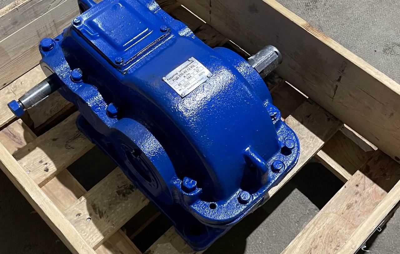 Редуктор РЦД-400-10  циліндричний двоступінчатий, фото 1