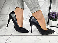 Женские туфли лодочки на шпильке с острым носком экокожаные черные