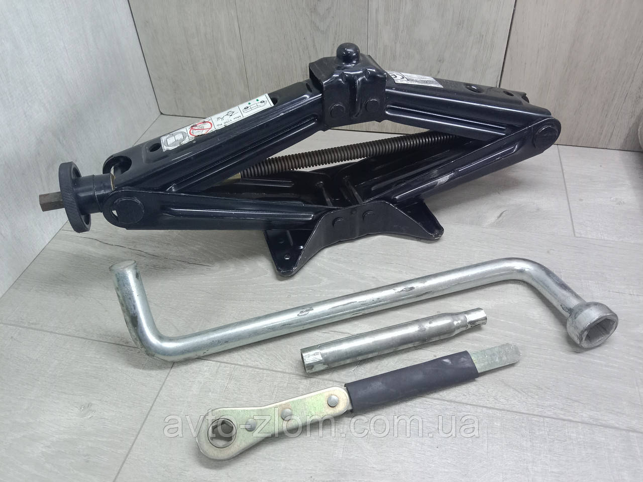 Домкрат із ключем Fiat Ducato, Peugeot Boxer, Citroen Jumper., фото 1