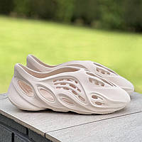 Кроссовки тапочки Adidas Yeezy Foam Runner бежевые полномерные