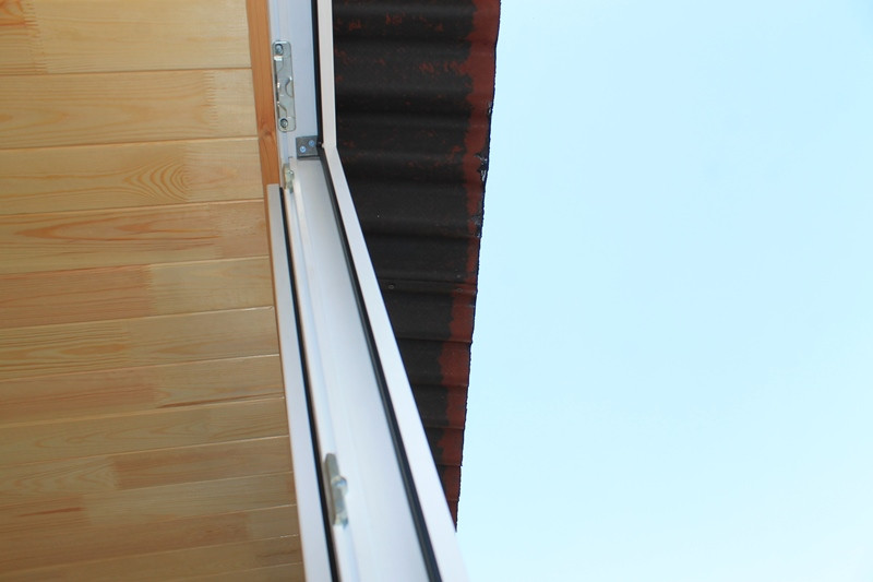 Остекление балконов с крышей - фото 8 - id-p18658758