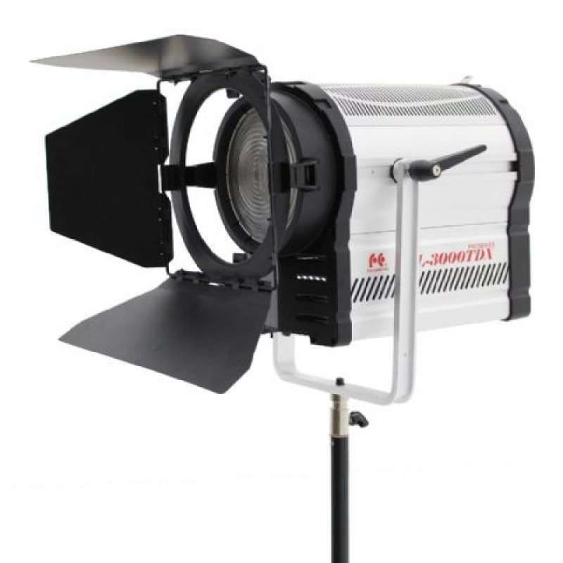 Студійне LED світло Falcon Eyes CLL-3000TDX (з лінзою френеля)