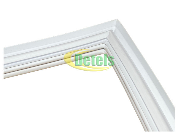 Уплотнювач морозильної камери Gorenje 680x570 мм, гума 130700, фото 1