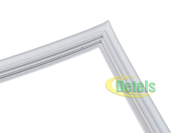 Уплотнювач морозильної камери Indesit C00114661 713x552 мм - гума для холодильника, фото 1