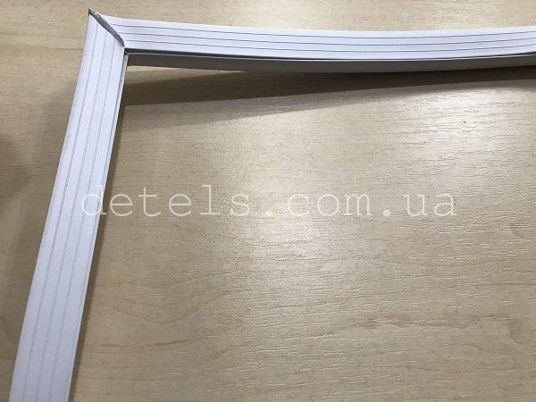 Уплотнювач морозильної камери Норд 214, 300х545 мм, для холодильника, кріплення саморізами., фото 1