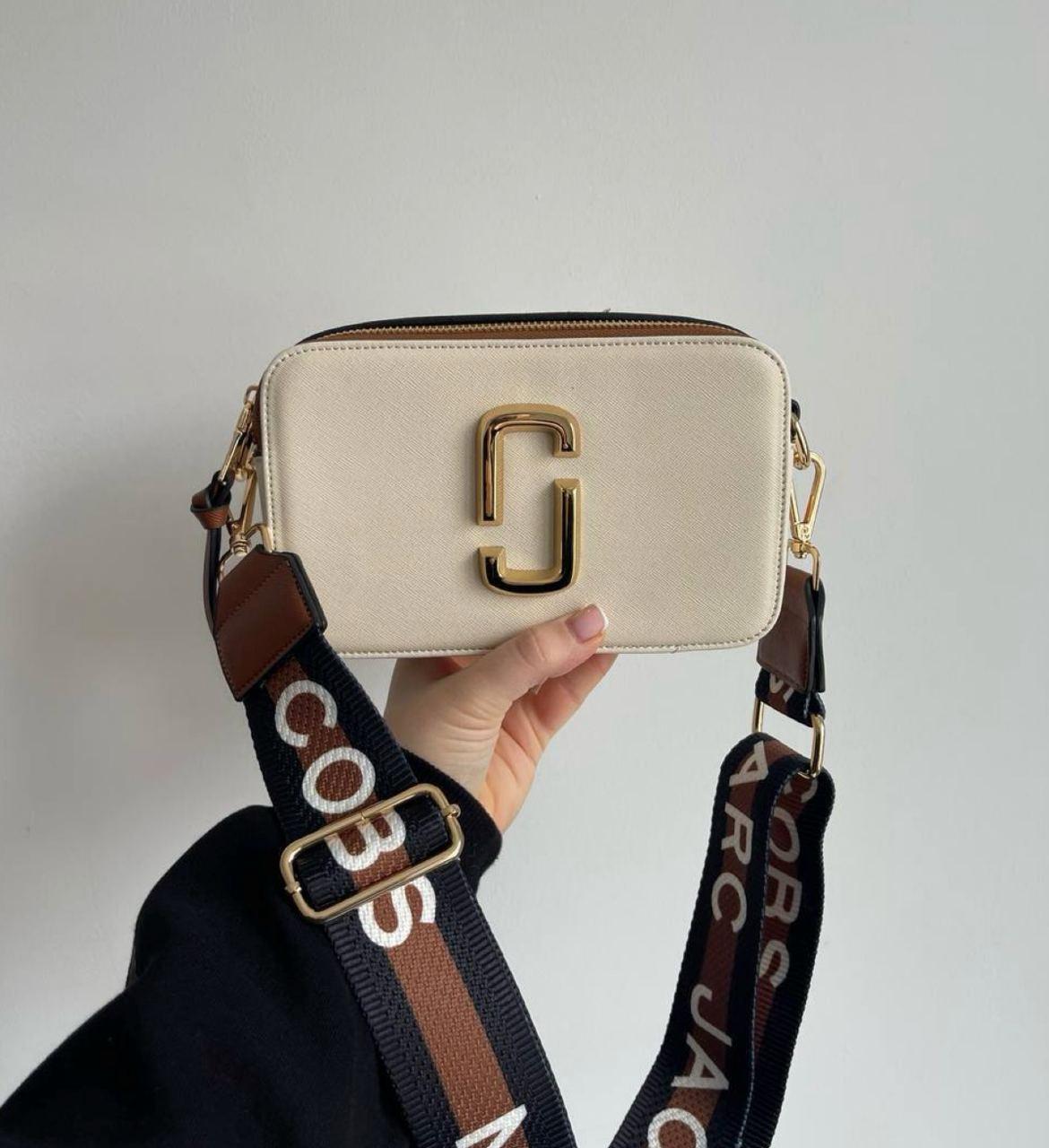 Жіноча сумка Marc Jacobs The Snapshot Beige сумочка Марк Якобс бежева на 2 відділення MJ еко шкіра