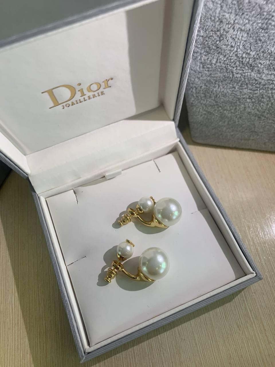 Діор сережки  перли / Dior