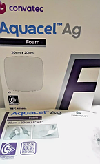 Convatec Aquacel  Ag Foam Pad 8 x 8 with20 х 20 см – пов’язка зі сріблом, на пінній основі, адгезивна (1 шт.)