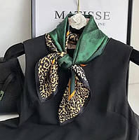 Женский платок с леопардовым принтом, косынка на голову 70х70 см