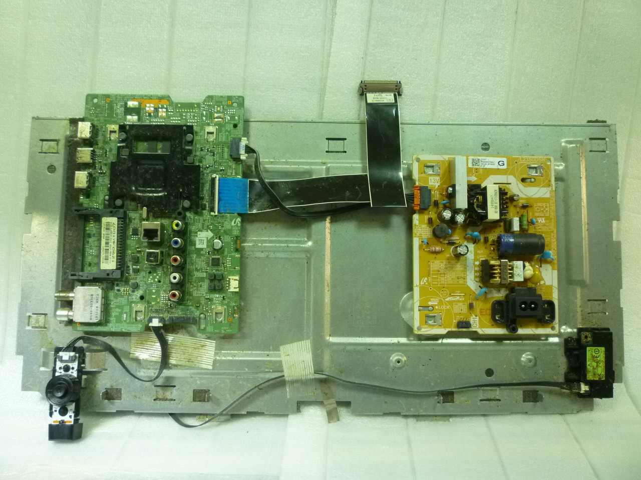 Запчастини до телевізора Samsung UE24N4500AU (BN94-14750T, BN41-02663A, BN44-00746G, BN41-01976B,BN96-34321U, WIDT30Q), фото 1