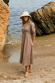 Літнє плаття міді з прошви з V-подібним вирізом із завищеною талією 42-52 розміри різні кольори