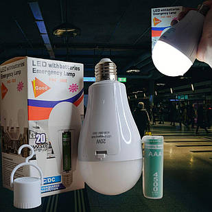 Аварійна світлодіодна лампа 20W з акумулятором 18650 на патрон, Лампочка Led акумуляторна під цоколь е27