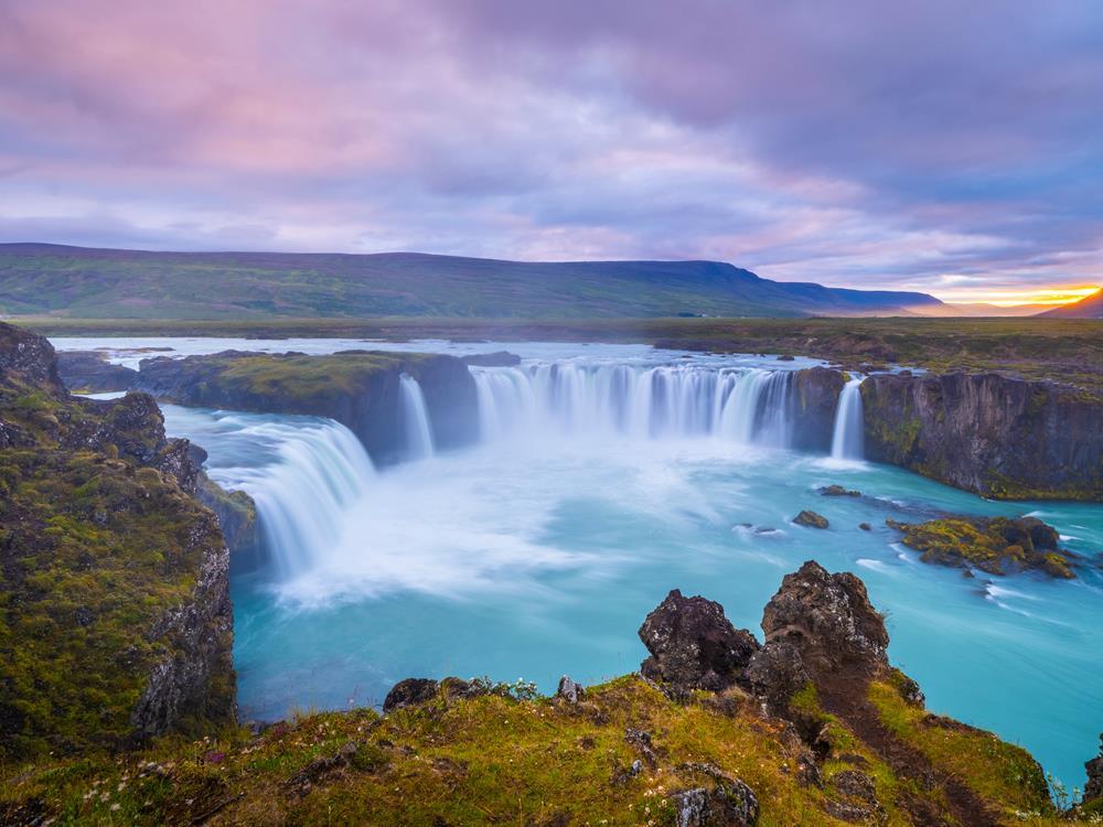 Картина на полотні "Водоспад" (N532), фото 1
