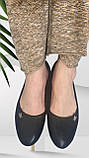Балетки туфлі жіночі чорні на танкетці екошкіряні 40, фото 2