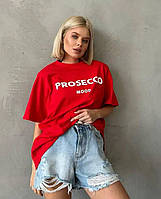 Женская стильная оверсайз футболка с акцентной надписью впереди красная one size