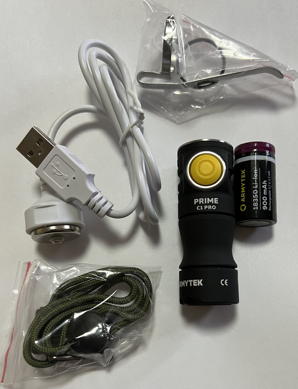 Ліхтар Armytek Prime C1 Pro XP-L Magnet USB (біле світло) + 18350 Li-Ion