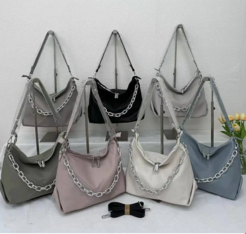 Сумочка жіноча містка на блискавці з ланцюжком зі штучної шкіри у різних кольорах Fedya