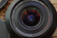 Voigtlander 20mm f3.5 Color-Skopar SL для Canon EF + бленда LH-20N