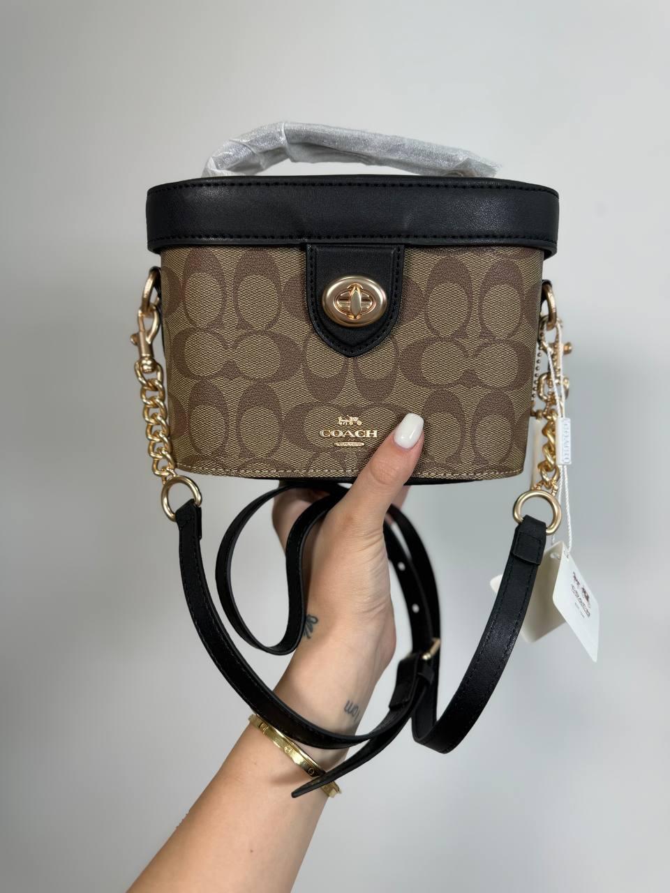 Жіноча сумка Коуч бежева Coach Beige