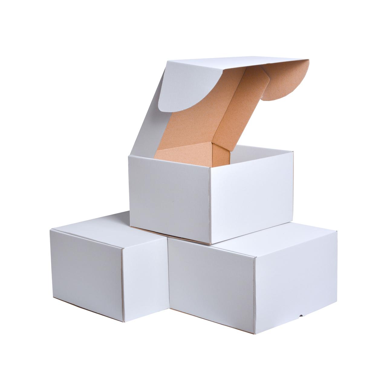Картонна коробка 310х220х190 біла. Коробка формату А4.