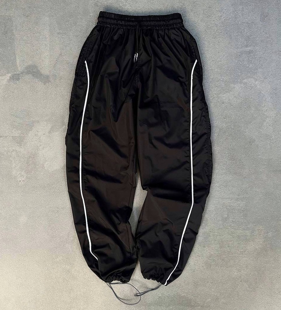 Чоловічі штани парашути. Чоловічі брюки з плащівки весна-літо чорні. Живе фото, фото 1
