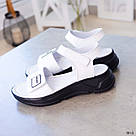 Білі шкіряні босоніжки на липучках, фото 5