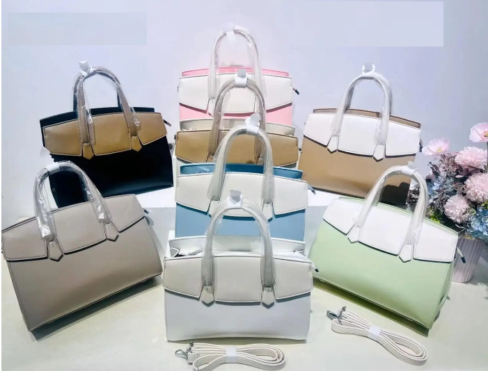 Сумочка жіноча 30*23 см ділова шопер на блискавці зі штучної шкіри у різних кольорах Fedya, фото 1