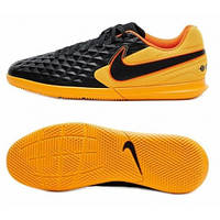 Футзалки Nike Tiempo Legend 8 Club IC AT6110-008 44