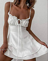 Идеальное женское платье мини на бретелях и завязках с двойной юбкой свободного кроя белое 42-44 44-46