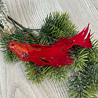 Декоративная красная птица 14 см для украшения елки на клипсе (натуральный пух и перо)