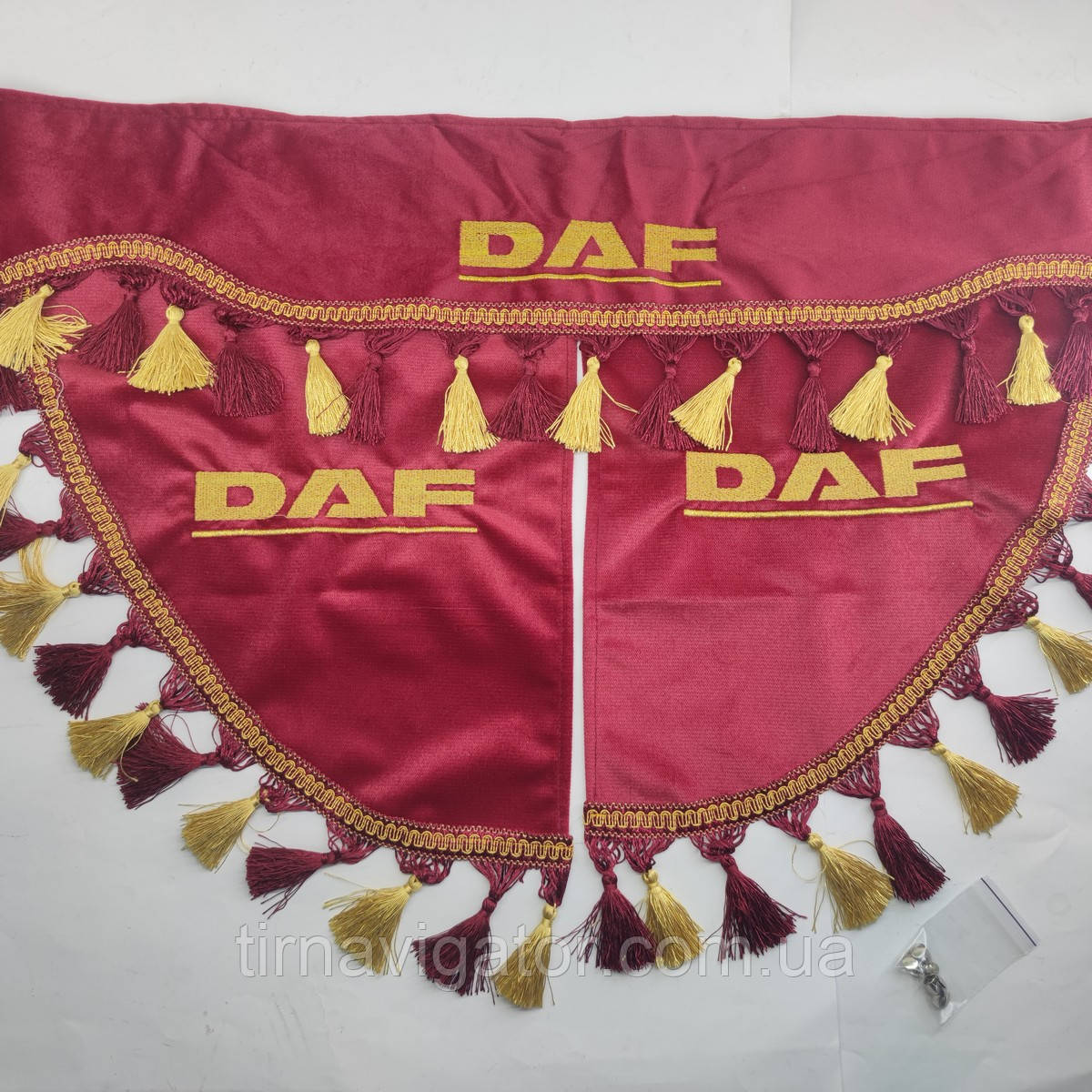 Шторка DAF BLACKOUT бордова з куточками