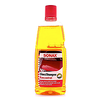 Автомобільний концентрований шампунь з блиском SONAX Glanzshampoo Konzentrat 1 л (314300)