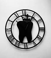 Настенные часы из дерева для стоматологического кабинета