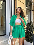 Зелений жіночий літній прогулянковий костюм із жатого крепу: сорочка та шорти, фото 5
