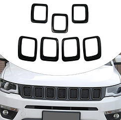 Комплект накладок грати бампера Jeep Compass 2017-2020 Накладки грати чорний глянець Джип Компасс