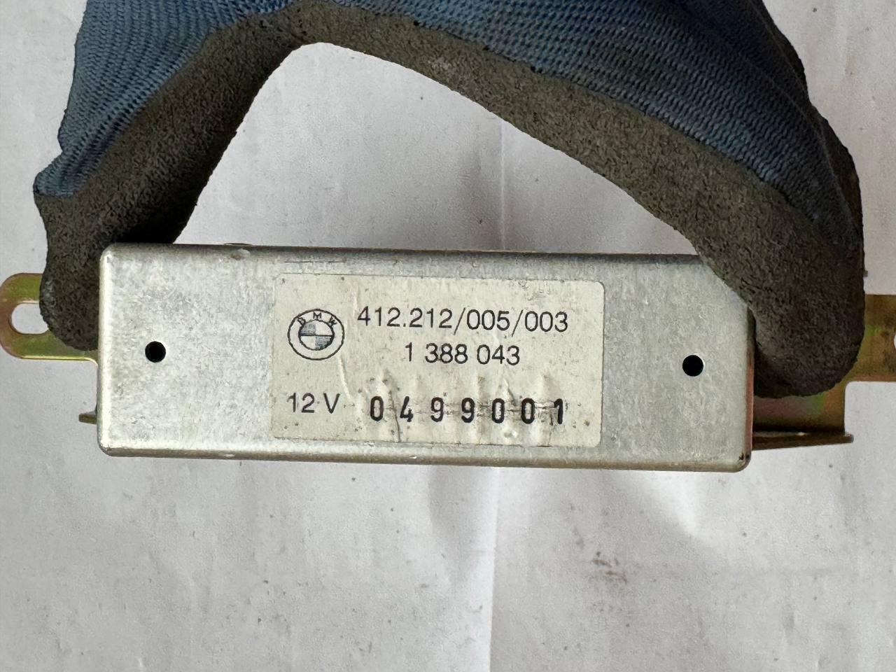Електронний блок керування BMW 1388043 / 0499001 / 1 388 043