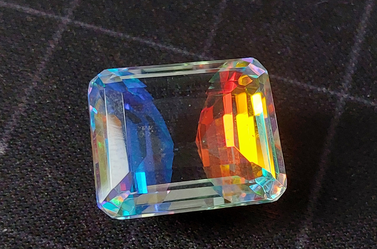 Райдужний кварц 20.6 Ct