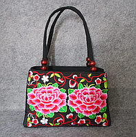 Женская сумочка с вышивкой, сумочка в национальном стиле, этническая сумка,сумочка на подарок, вышивка розы