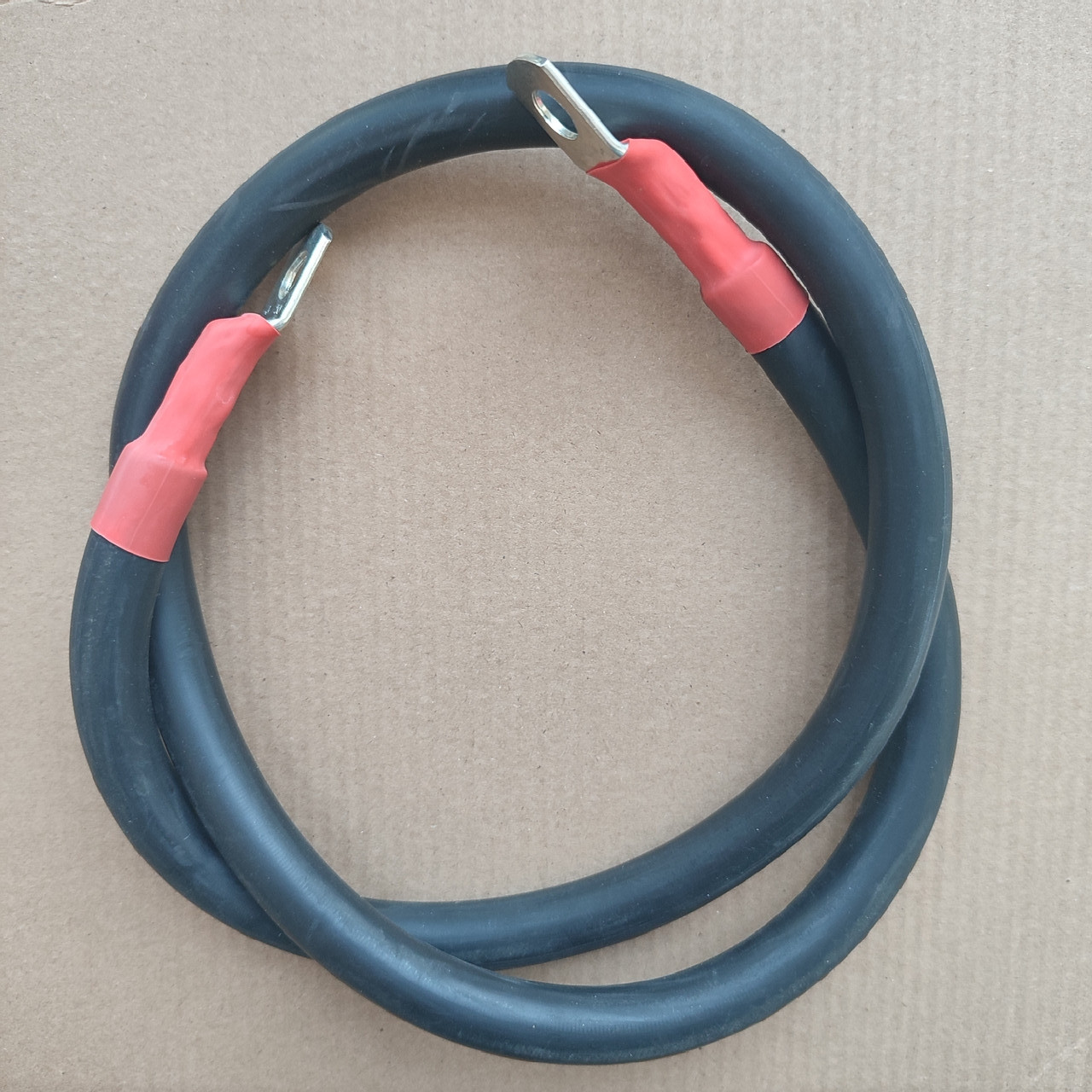 Кабельдля з'єднання АКБ 50мм2 довжина 200см , мідний провід КГ-50 з клемами під болт Ду М10 мідно-луджені