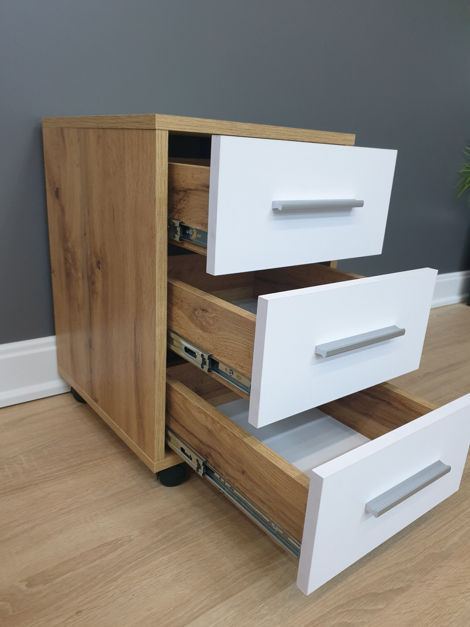 Тумба мобильная офисная 3 ящика габариты h44*35*45 дуб аппалачи с белым ...