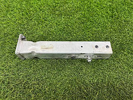 Кронштейн підсилювача бампера AUDI A8 D4 4 2011 перед. (б/у)