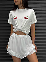 ШОК! Овесайз женская футболка молочного цвета с принтом в виде вишен на груди 42-46 универсальный