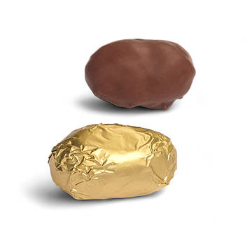 Королівський фінік Medjoul з волоським горіхом у bean-to-bar шоколаді AUMi